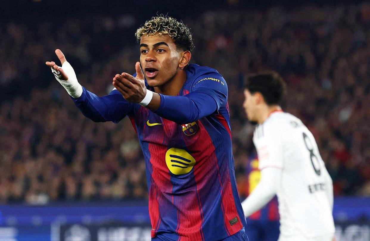 巴萨逆转德甲劲旅法兰克福,孔德梅开二度,拉什福德与亚马尔精彩助攻